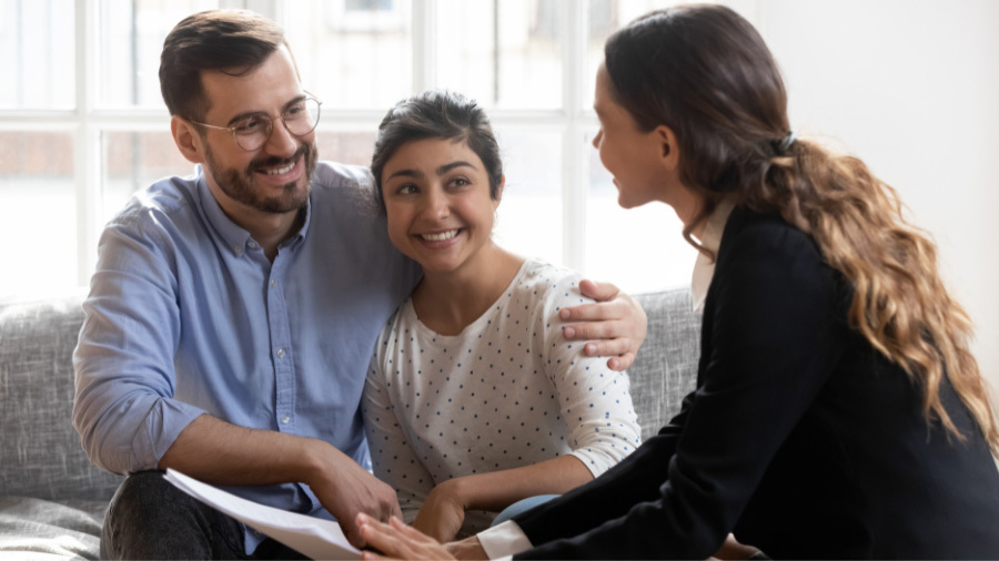 Discussing our Albuquerque timeshare exit with a couple.